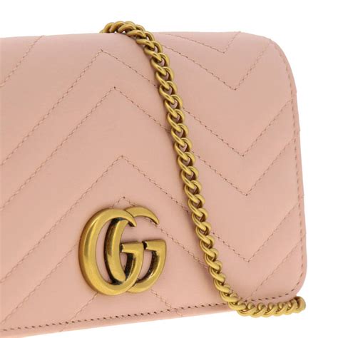 bauletto gucci tracolla con rosa in pelle|Borsa a tracolla GG Marmont Mini in pelle in Rosa .